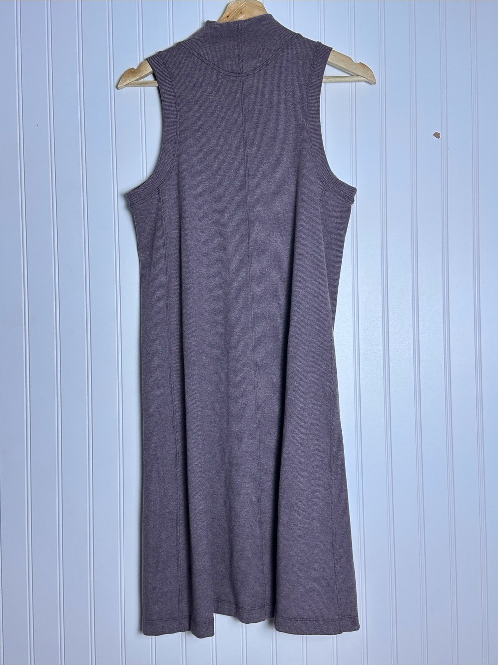 Lululemon Gone for the Week Dress
Heathered Antique Bark L Casual Travel - Picture 7 of 14